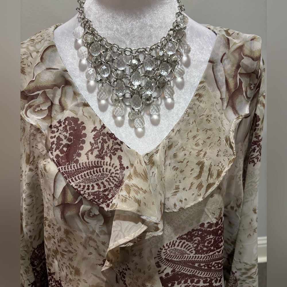 New Selene ruffle chiffon blouse plus tank brown paisley floral print NWT 2X top - Picture 2 of 8